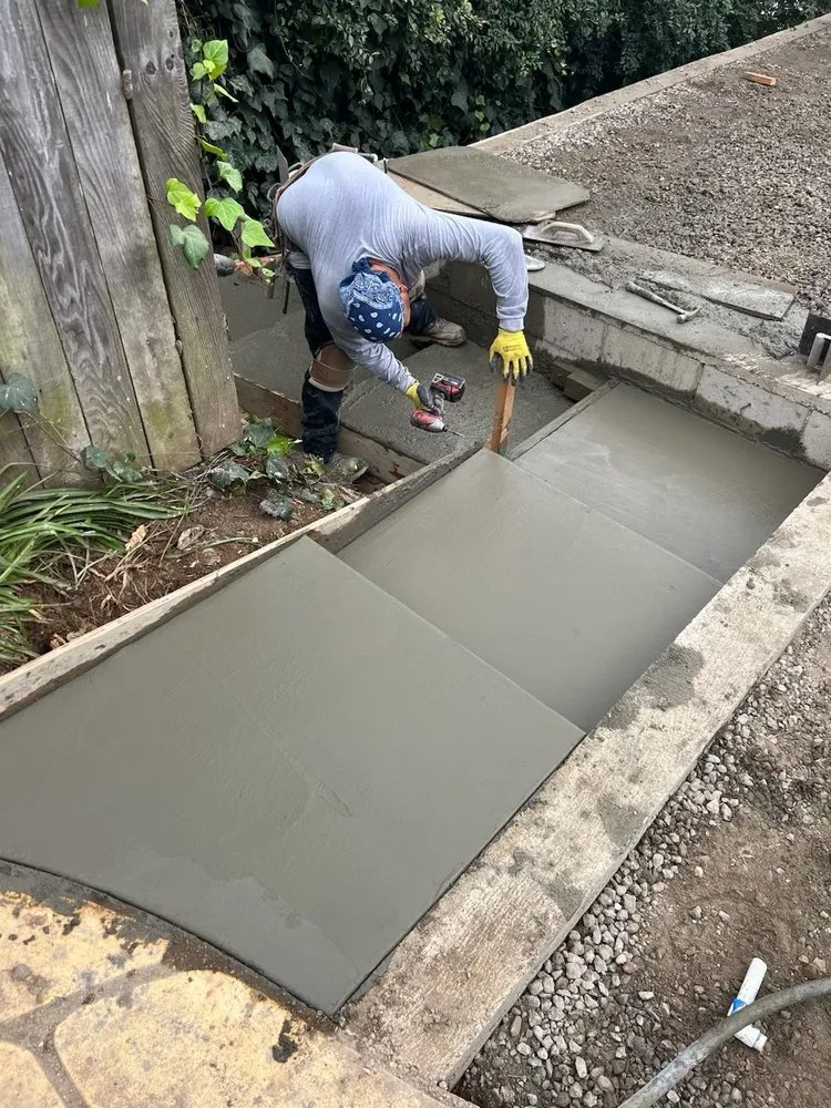 Top-rated lawn mowing service for outdoor upgrades in Van Nuys, CA by Line of Art Construction