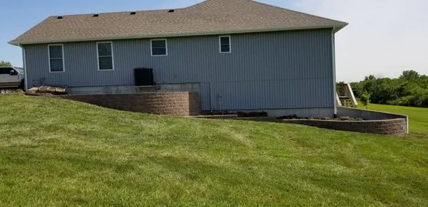 Linebach Lawn & Landscape