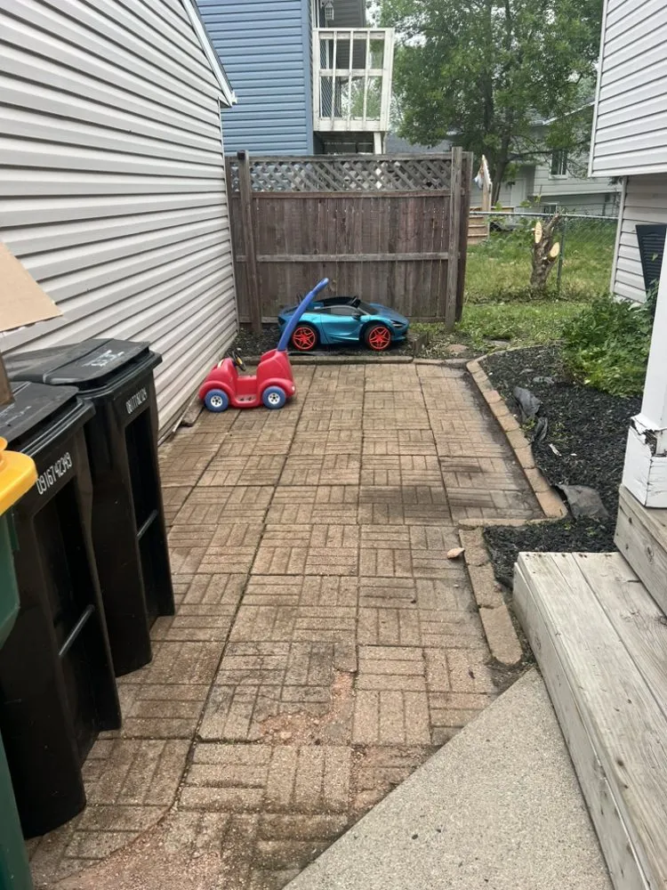 Affordable yard cleanup service in Fargo, ND by Lines 4 Less