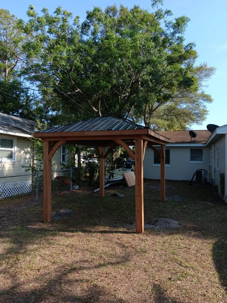 Trusted outdoor landscaping in St. Petersburg, FL by Lines Lawn & Landscaping