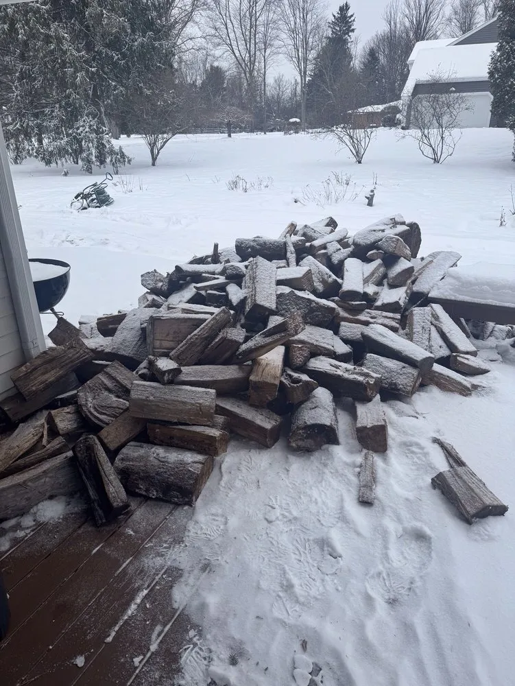 Professional yard maintenance near you across Norton, OH - Linger Lumberjacks