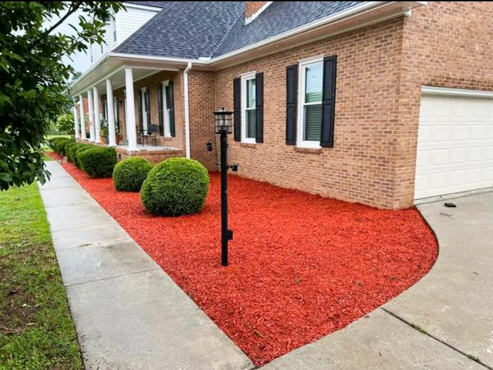 Custom lawn care service for beautiful yards in Florence, SC by Linhale Landscaping & Lawn Care