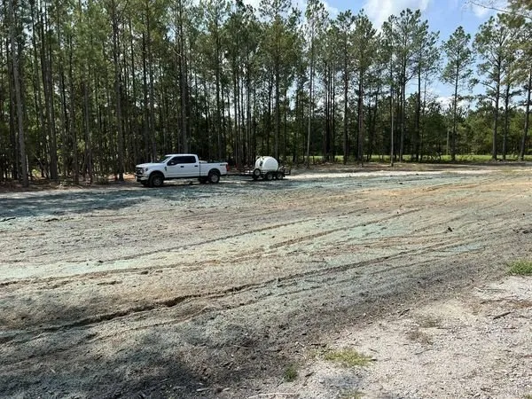 Custom landscape design experts serving Florence, SC - Linhale Landscaping & Lawn Care