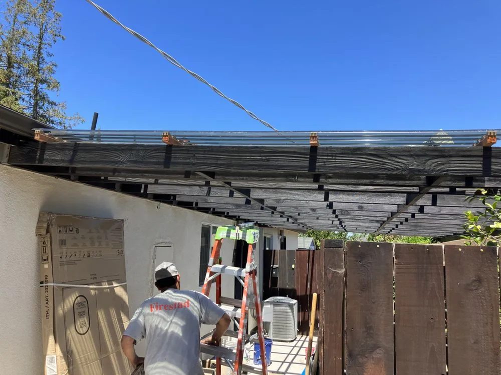 Top-rated yard cleanup service for homes across Palo Alto, CA - Link Corporation