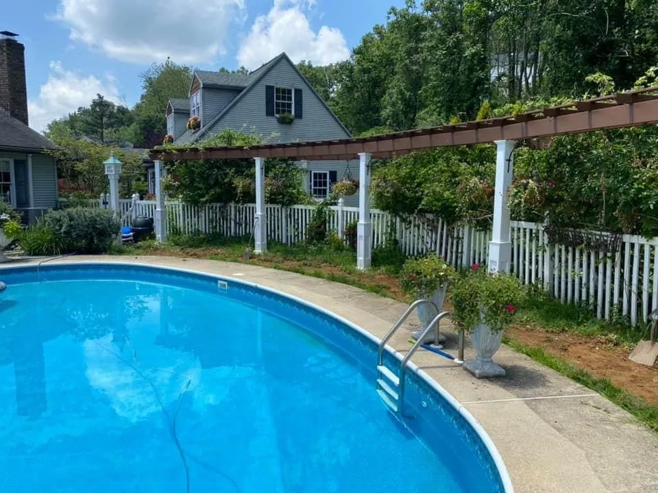 Custom residential landscaping experts serving Coatesville, PA - Links Lawn Care