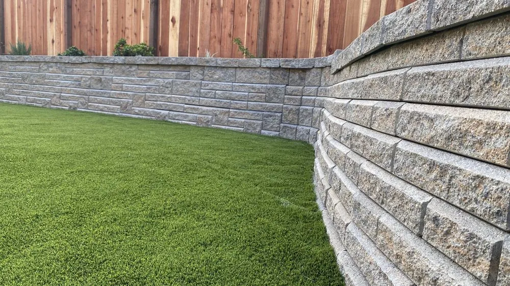 Expert lawn care service in Daly City, CA - Lino’s Landscape