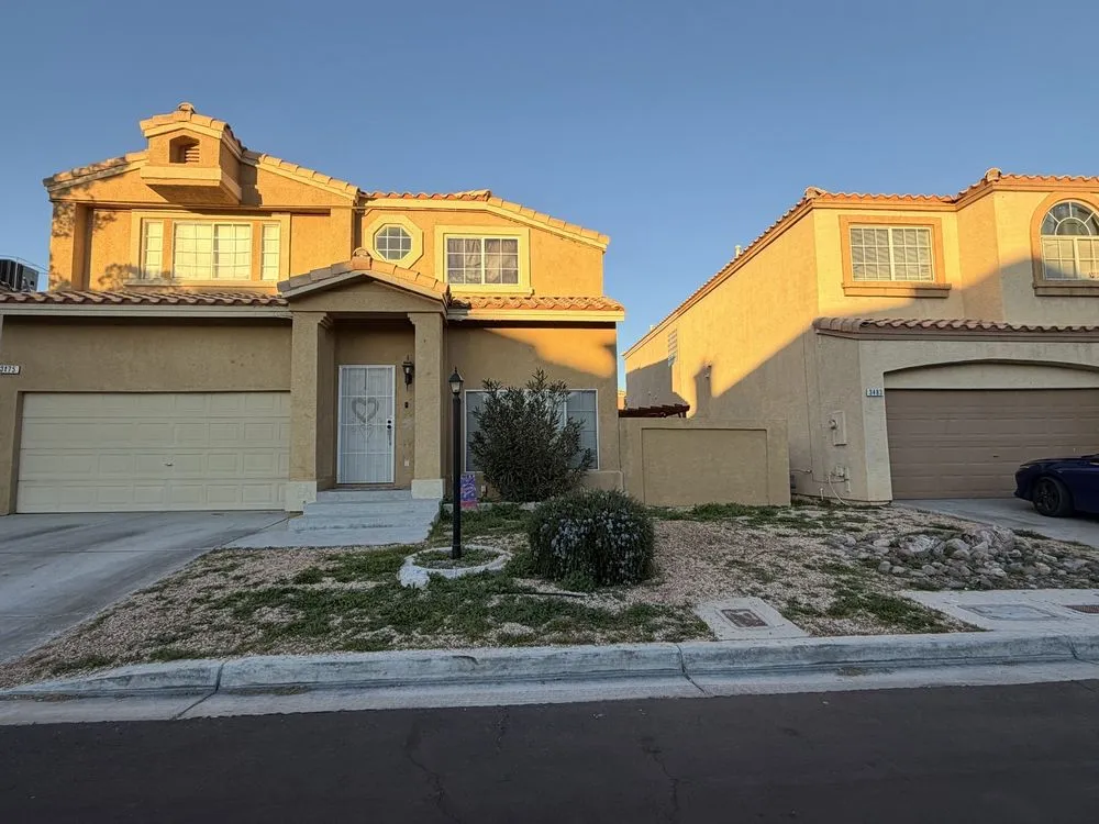 Top-rated residential landscaping in Sunrise Manor, NV - Linos Lawn Services