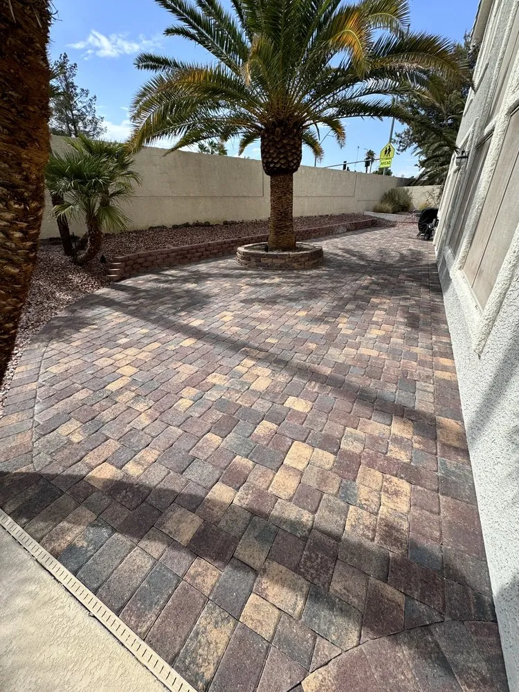 Top-rated landscaping services in Sunrise Manor, NV - Linos Lawn Services