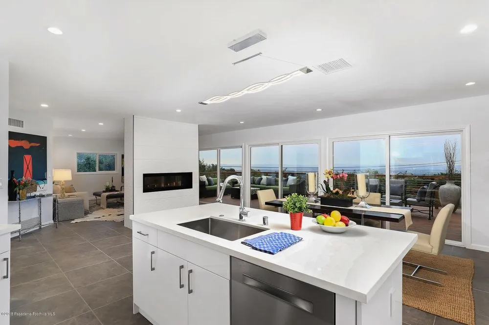 Affordable lawn mowing service experts serving San Marino, CA - Linwood Richards Construction