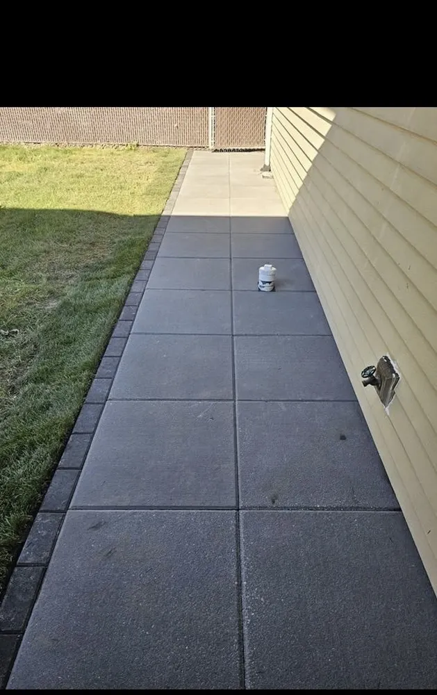 Affordable yard maintenance near you across Seattle, WA - Lio landscaping