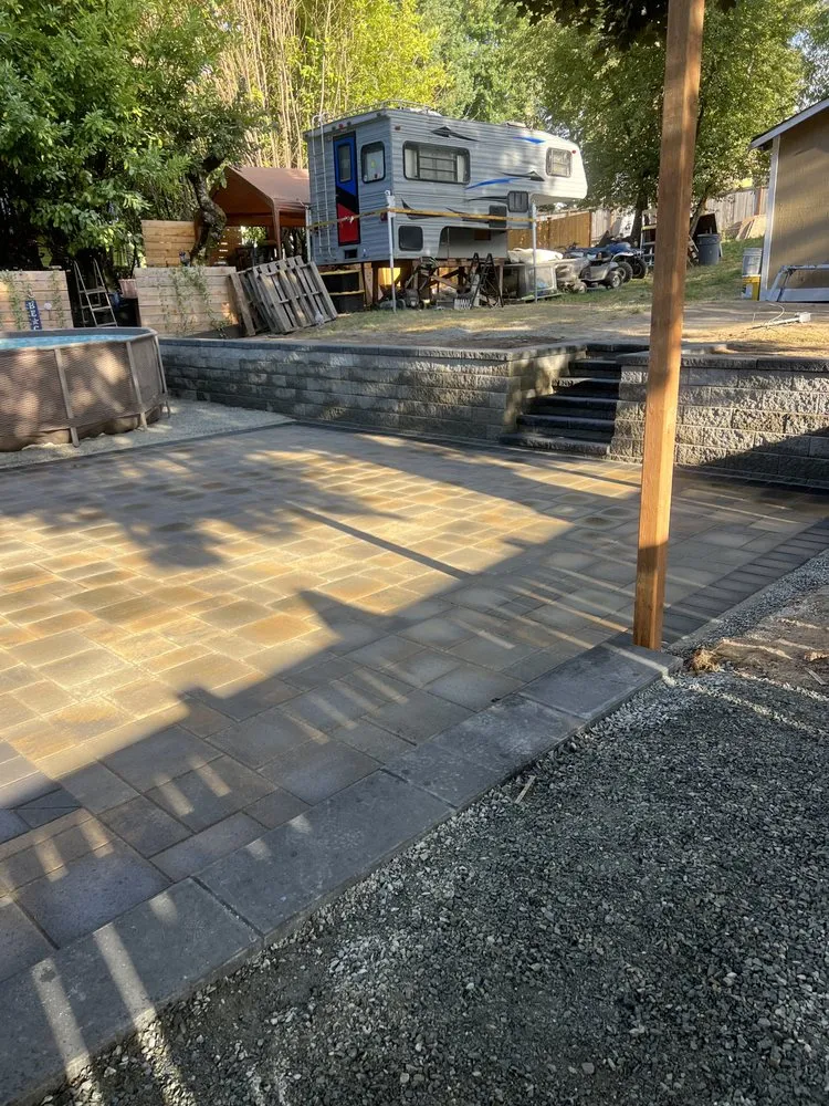 Trusted yard maintenance experts serving Seattle, WA - Lio landscaping