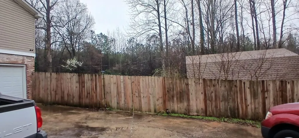 Affordable yard maintenance for homes in Simpsonville, SC by Lion Heart Landscapes