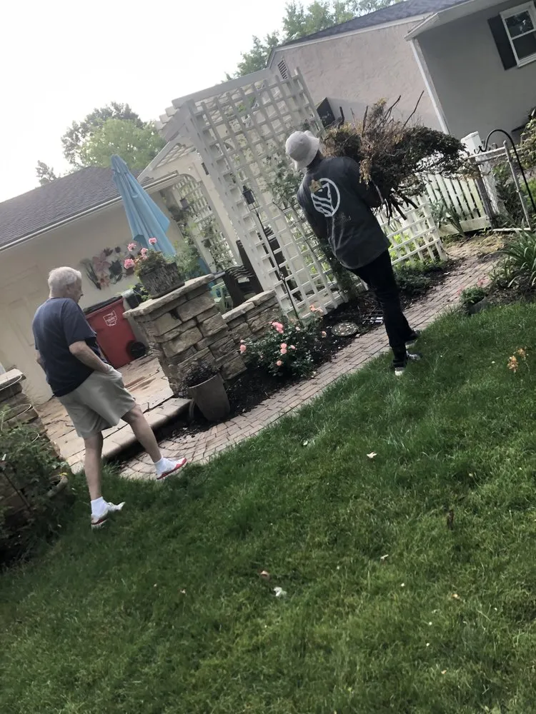 Expert landscape design with custom design in Columbus, OH by Lion King Hauling & Beyond