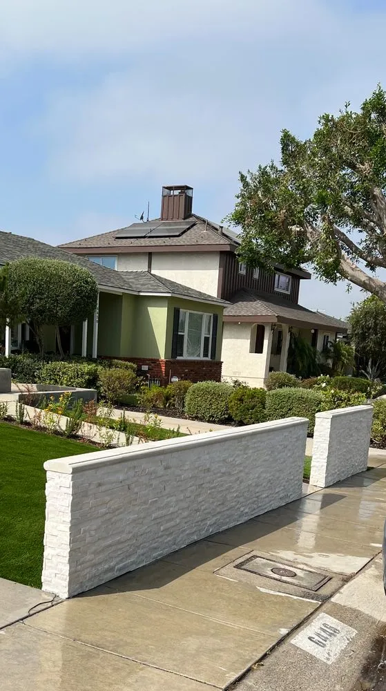 Reliable garden landscaping experts serving Los Angeles, CA - Lion Landscape