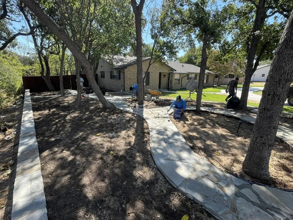 Reliable landscaping services in Azle, TX - Lion Landscapes And Pools