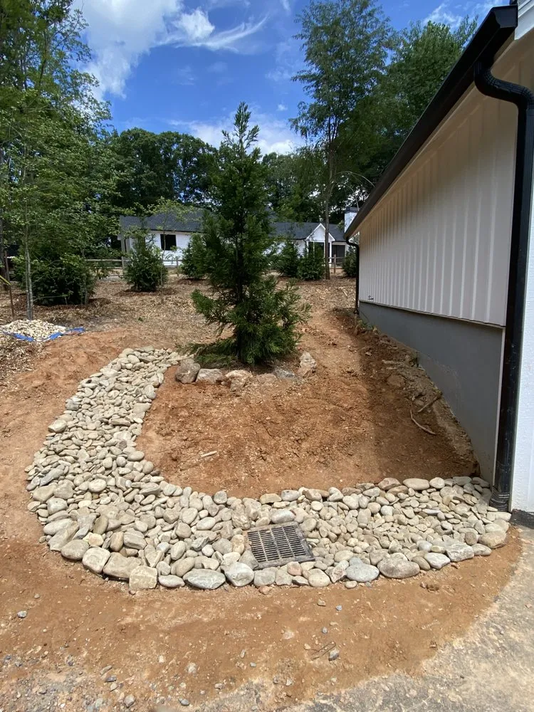 Top-rated outdoor landscaping in Flat Rock, NC - Lion Stone Construction