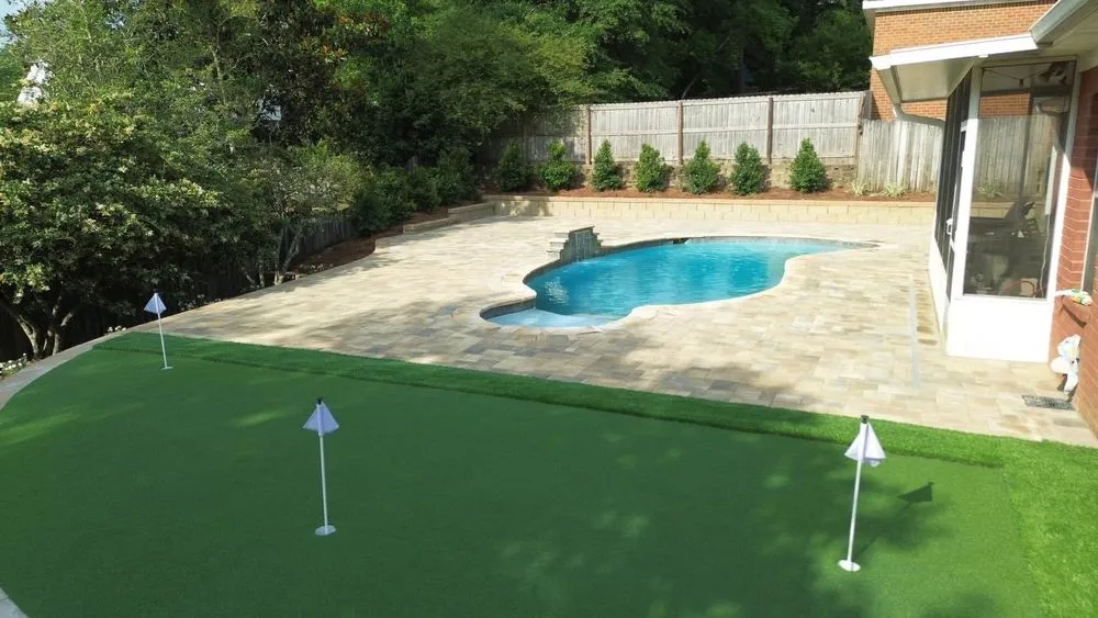 Local residential landscaping in Mobile, AL by Lions Business Pro