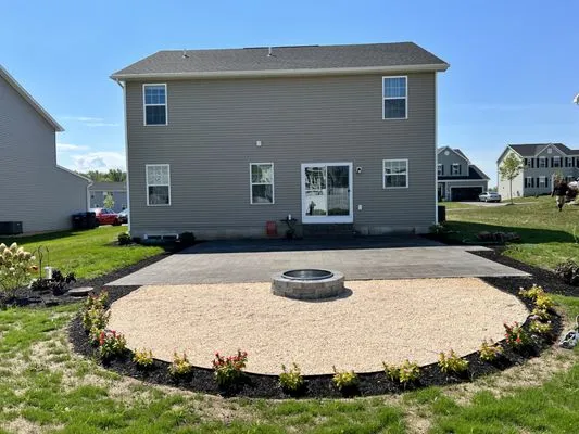 Lions Den Landscaping & Maintenance