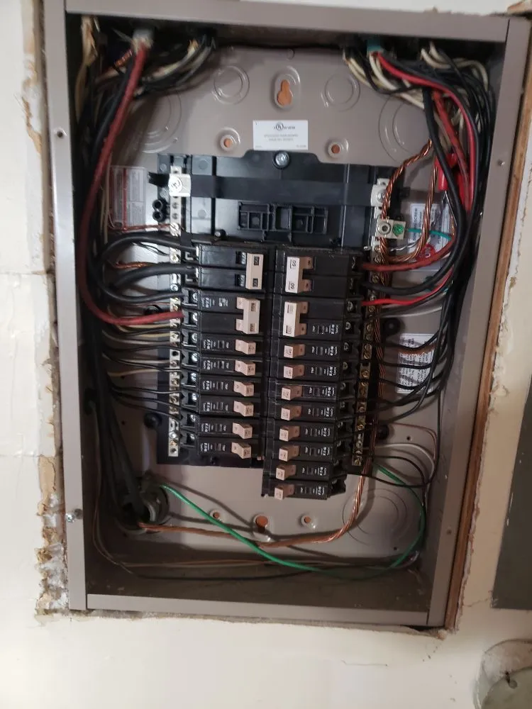 Reliable lawn care service experts serving Fishers, IN - Lions Lawn service