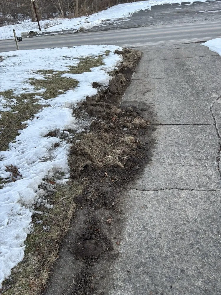 Trusted landscape installation in New Middletown, OH - Lipscomb’s Lawncare