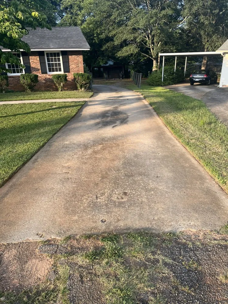 Top-rated lawn care service in Powdersville, SC - Lipsey’s Lawn Service