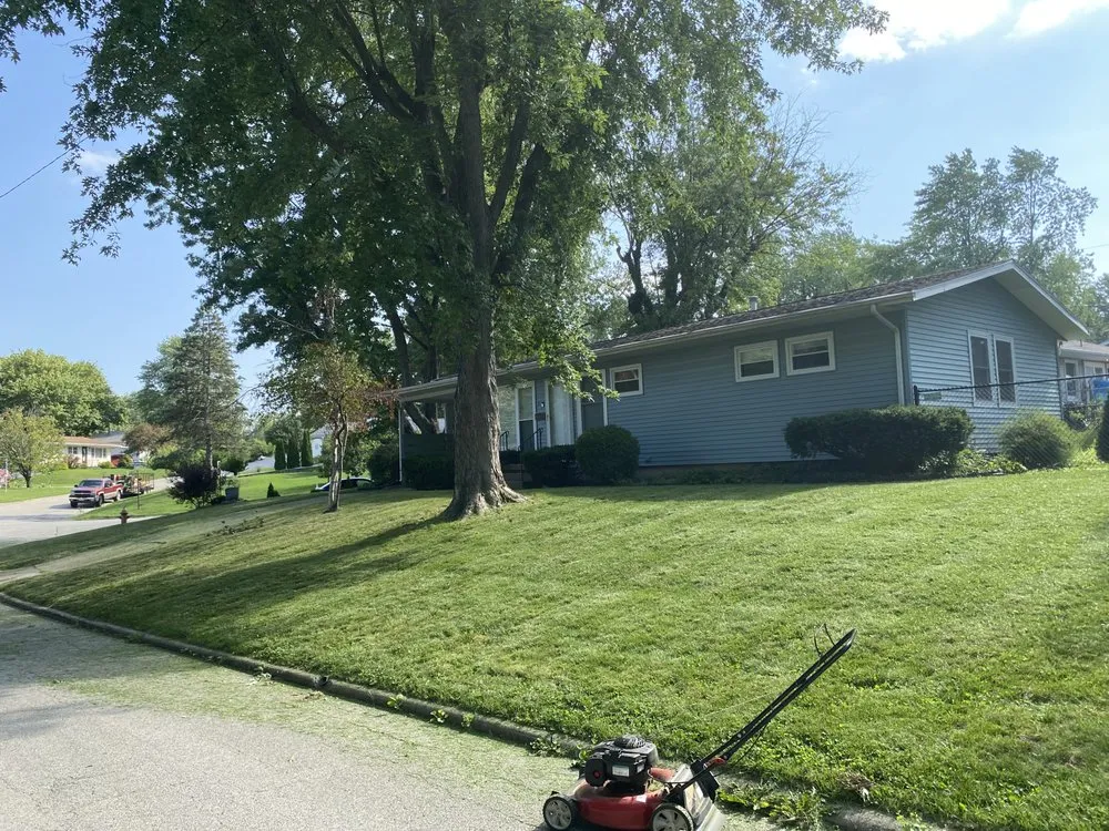 Trusted landscape installation near you across Decatur, IL - Lipson Labor