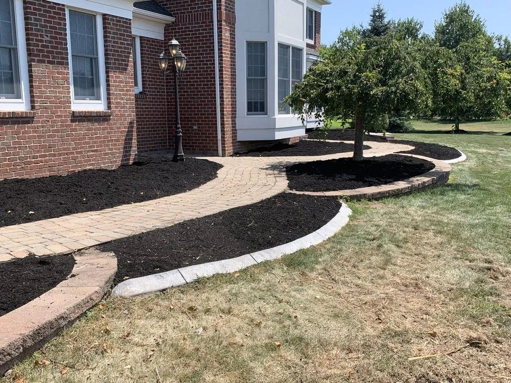 Local yard maintenance experts serving Holley, NY - Lipson Total Care