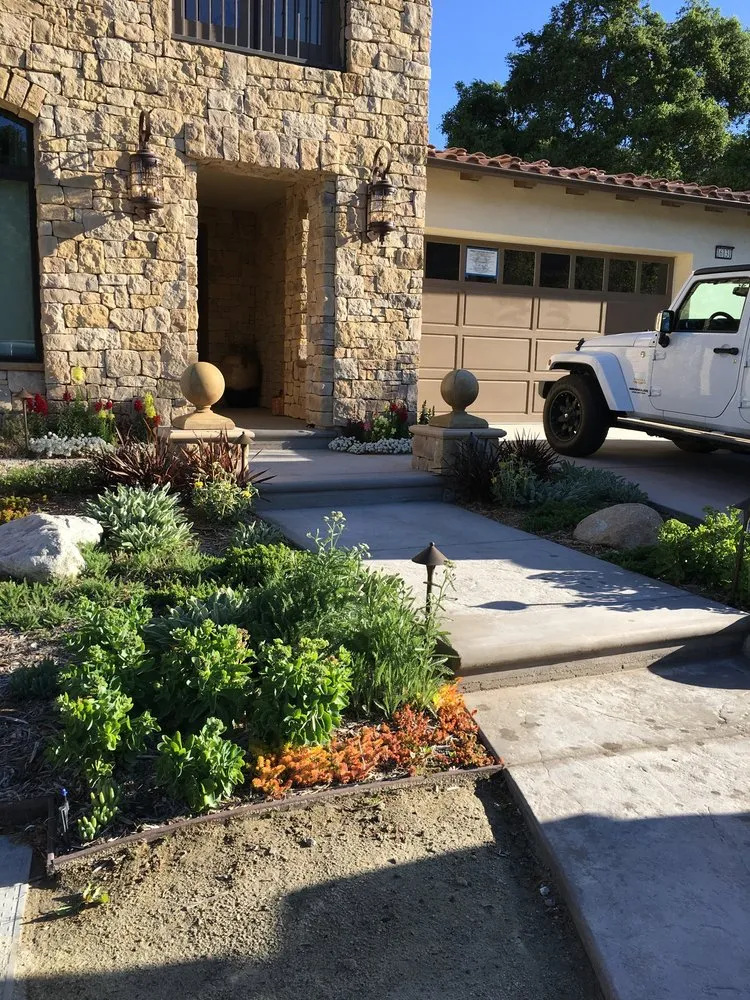 Reliable outdoor landscaping with custom design across Santa Clarita, CA - Lisa Esposito Design