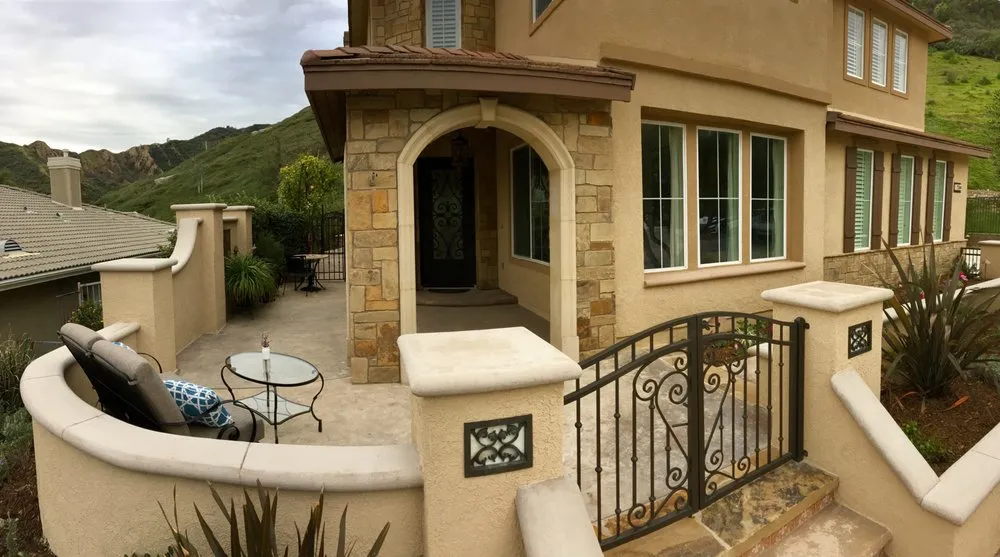 Local residential landscaping for beautiful yards across Santa Clarita, CA - Lisa Esposito Design