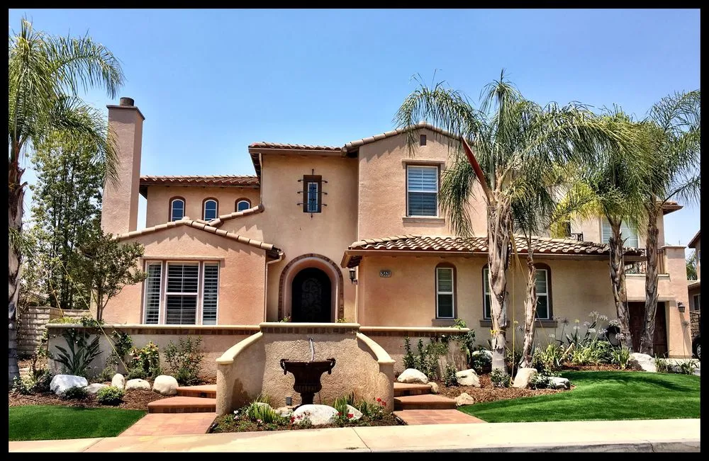 Custom landscape design in Santa Clarita, CA by Lisa Esposito Design