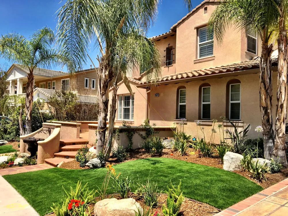 Affordable lawn care service in Santa Clarita, CA - Lisa Esposito Design