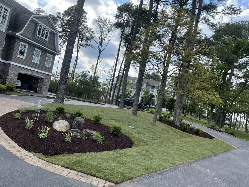 Expert outdoor landscaping in Dover, DE by Lish’ Luxury Lawn And Lanscape