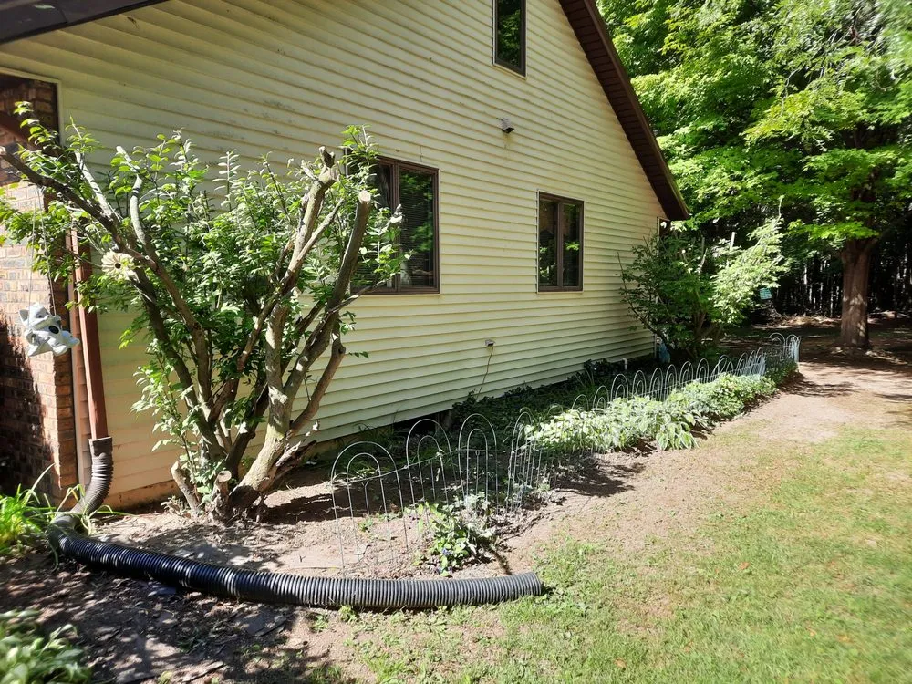 Expert garden landscaping in Montgomery, MI by Lisha's Lawn Pimping