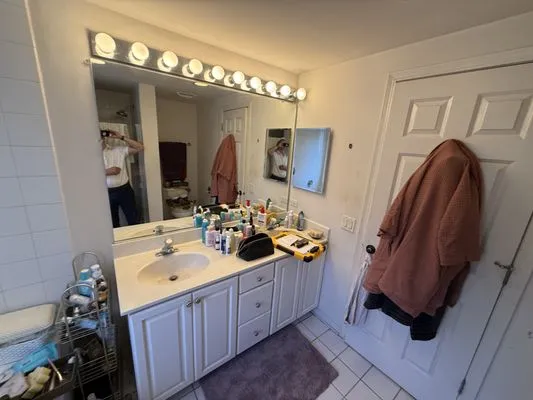 Listing Liftoff Logo