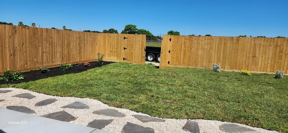 Expert lawn mowing service in Corpus Christi, TX by Élite Landscaping Services and More