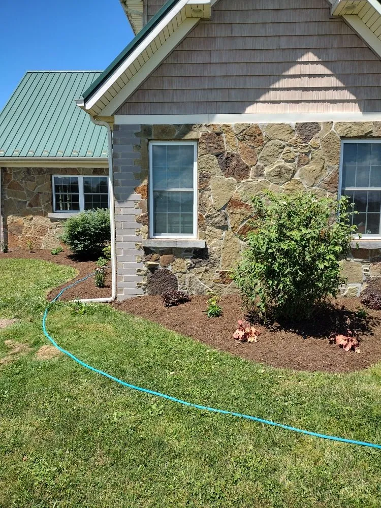 Reliable landscaping services in Johnstown, PA by Litterine Landscaping