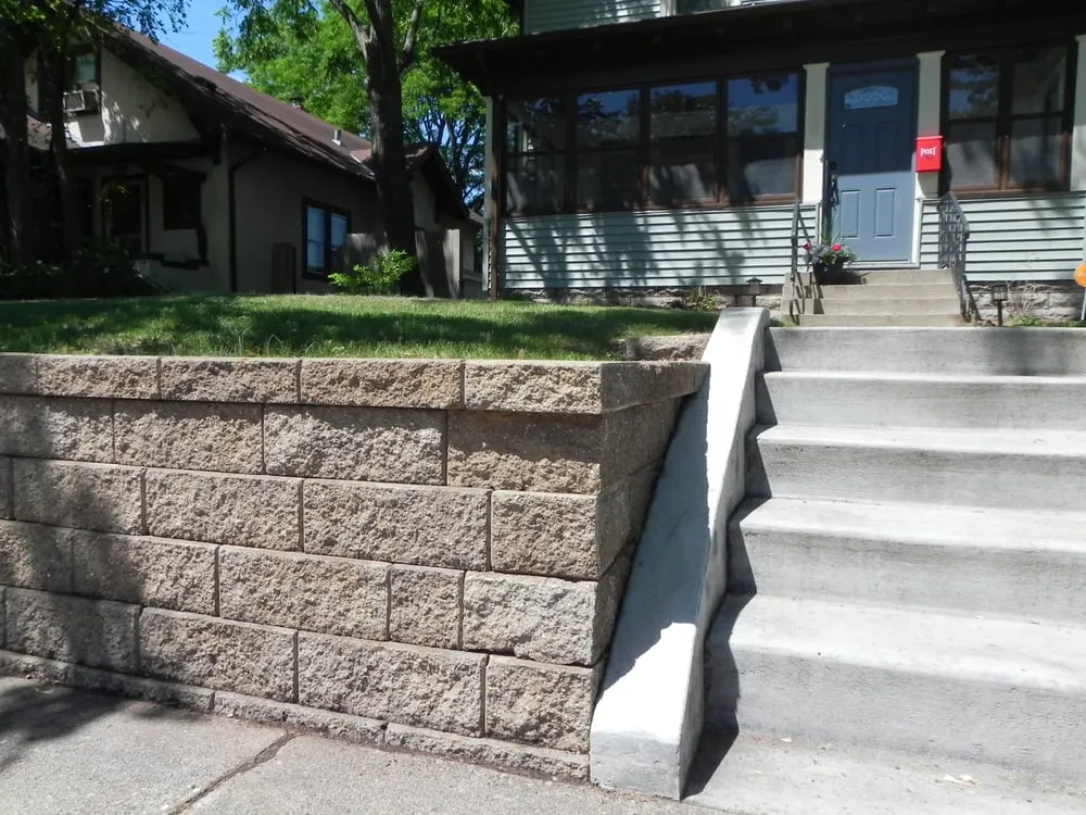 Top-rated lawn care service experts serving Blaine, MN - Little Buddies Services