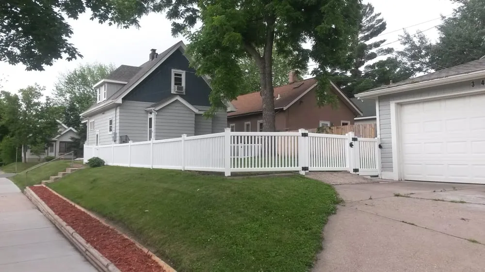 Expert yard cleanup service experts serving Blaine, MN - Little Buddies Services