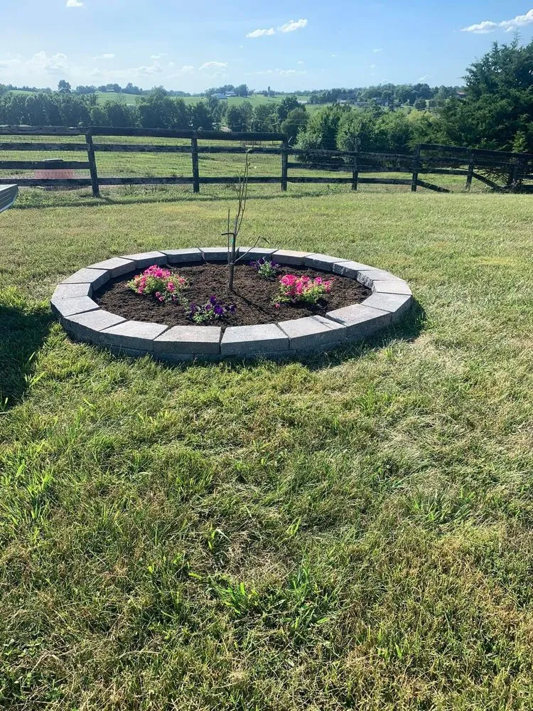 Top-rated landscape installation experts serving Harrodsburg, KY - Little Bush Lawn Service