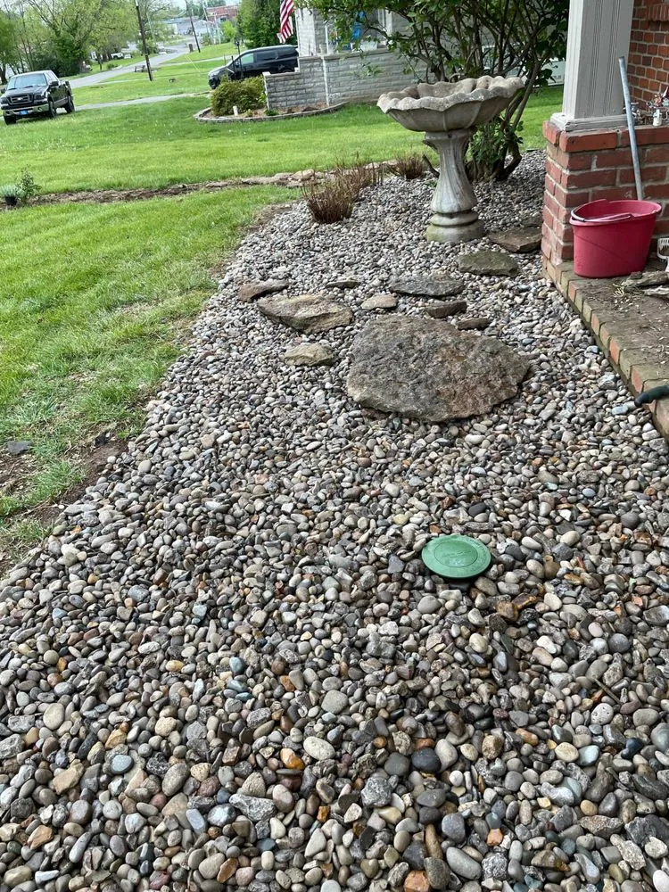 Custom yard cleanup service in Harrodsburg, KY - Little Bush Lawn Service
