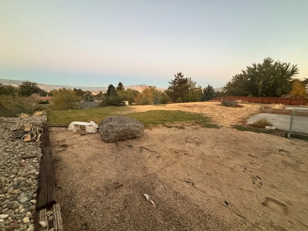 Affordable yard cleanup service for beautiful yards across Reno, NV - Little City Landscape