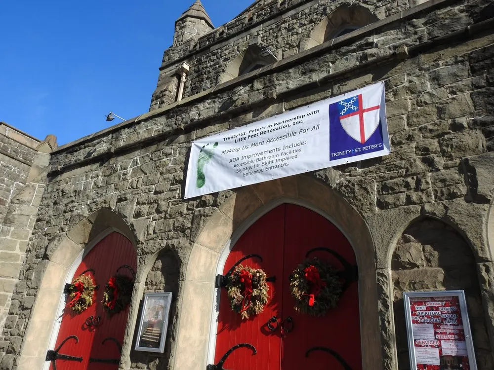 Professional yard maintenance for residential properties in Pacifica, CA by Little Feet Renovation, Inc.