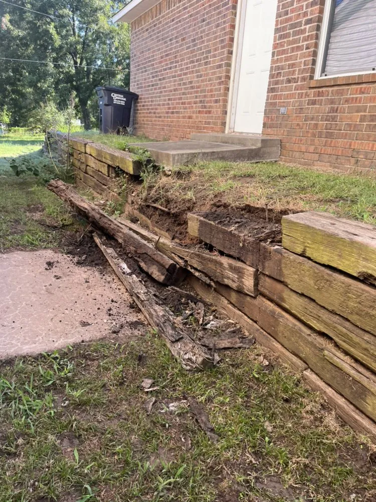 Top-rated outdoor landscaping in Tecumseh, OK - Little Footes Landscaping