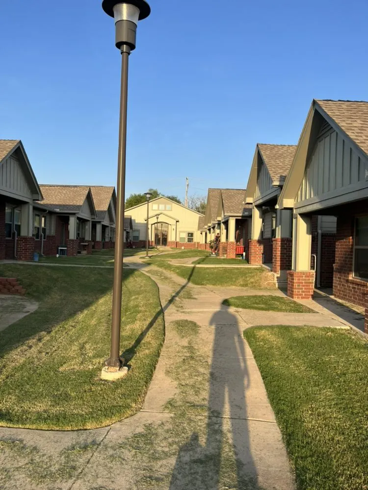 Reliable yard maintenance in Tecumseh, OK by Little Footes Landscaping