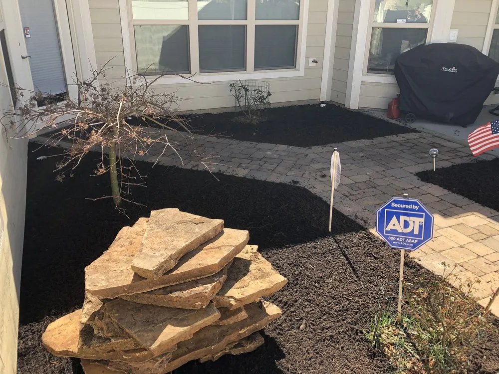 Top-rated outdoor landscaping for residential properties in Knoxville, TN by Little Green Garden