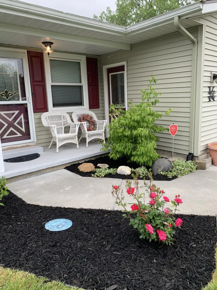 Trusted garden landscaping experts serving Fremont, MI - Little Joe’s Landscaping Services