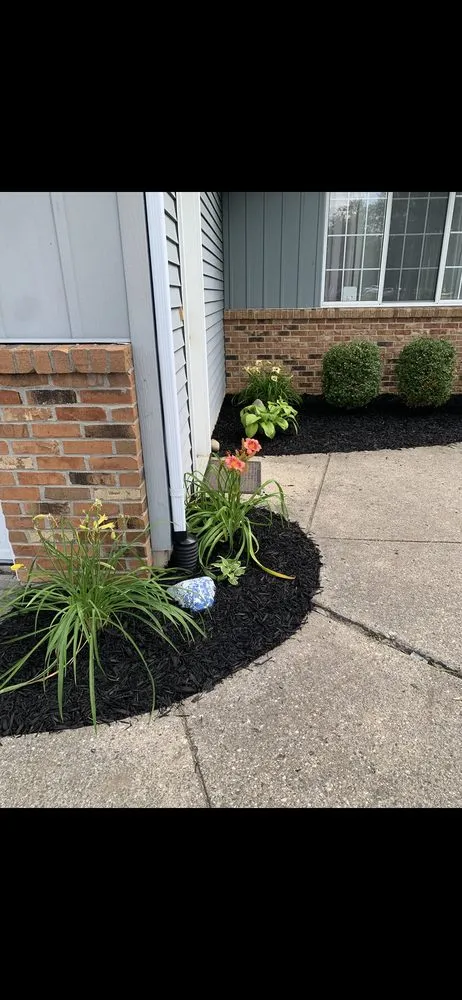 Top-rated garden landscaping experts serving Fremont, MI - Little Joe’s Landscaping Services