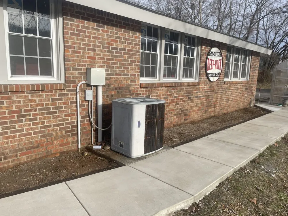 Trusted outdoor landscaping with custom design across Adams, TN - Little Lew Lawncare