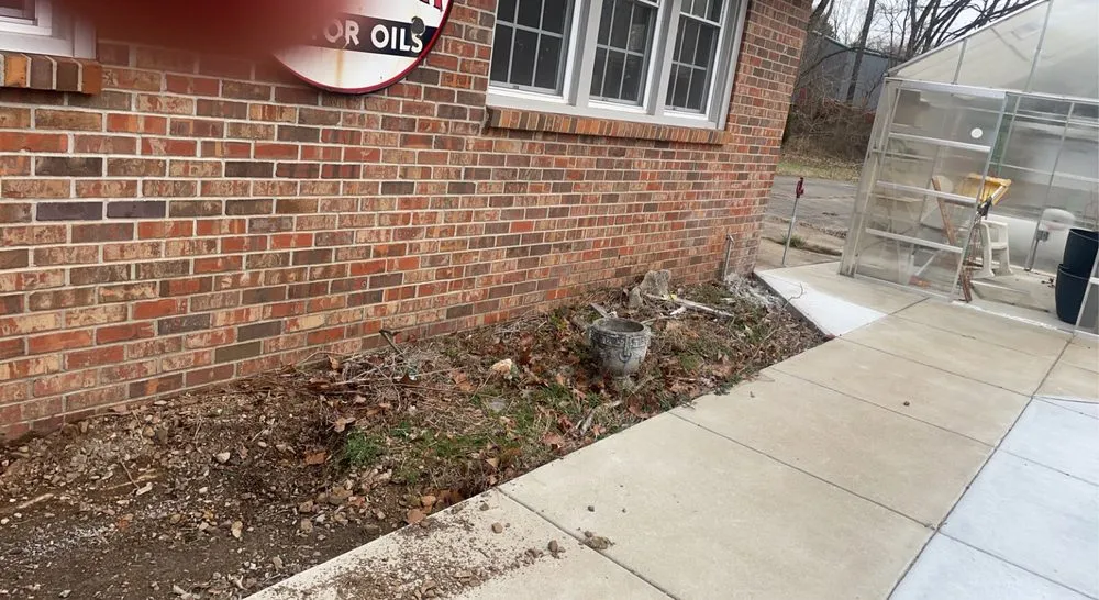 Local yard maintenance in Adams, TN - Little Lew Lawncare