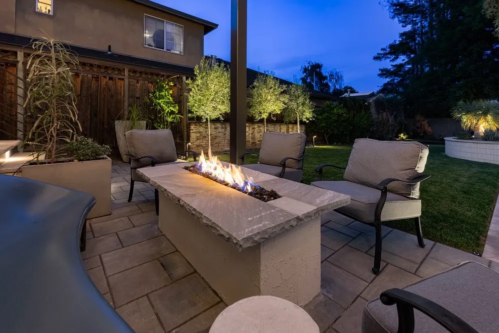 Affordable garden landscaping in Burlingame, CA - Little Pink Door Gardens